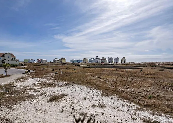 Sandy Feat North & South Holiday home *